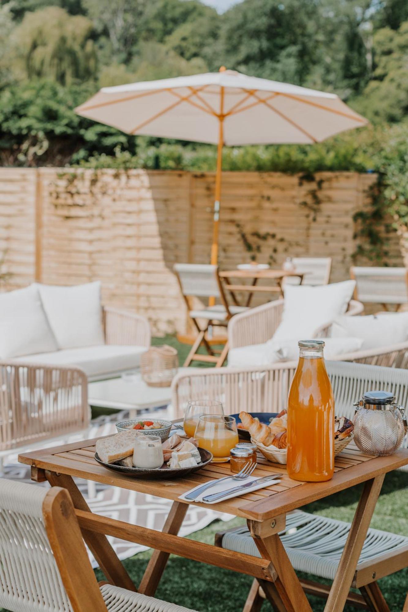 Hotel Le Romantica Pennedepie Ngoại thất bức ảnh