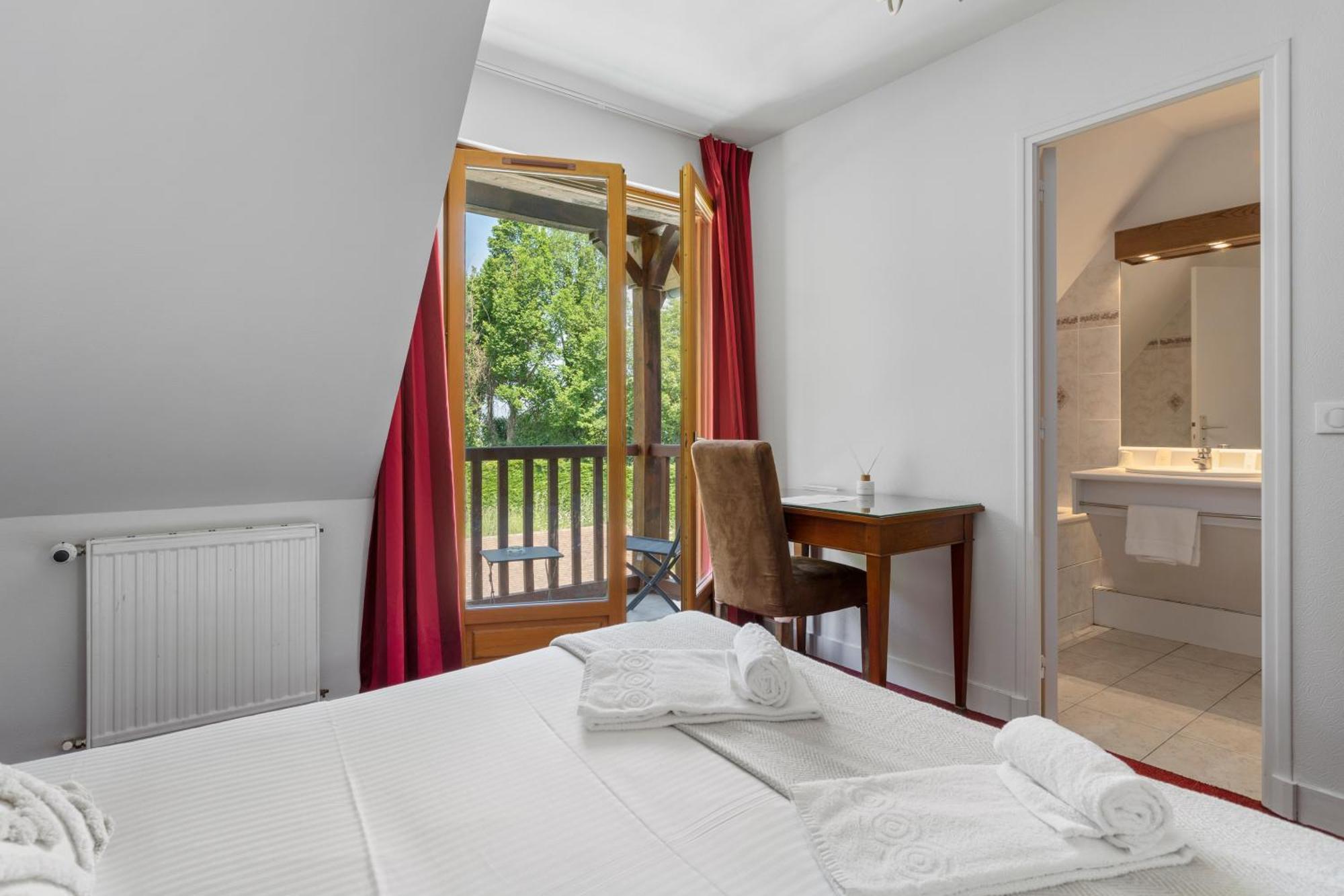 Hotel Le Romantica Pennedepie Ngoại thất bức ảnh