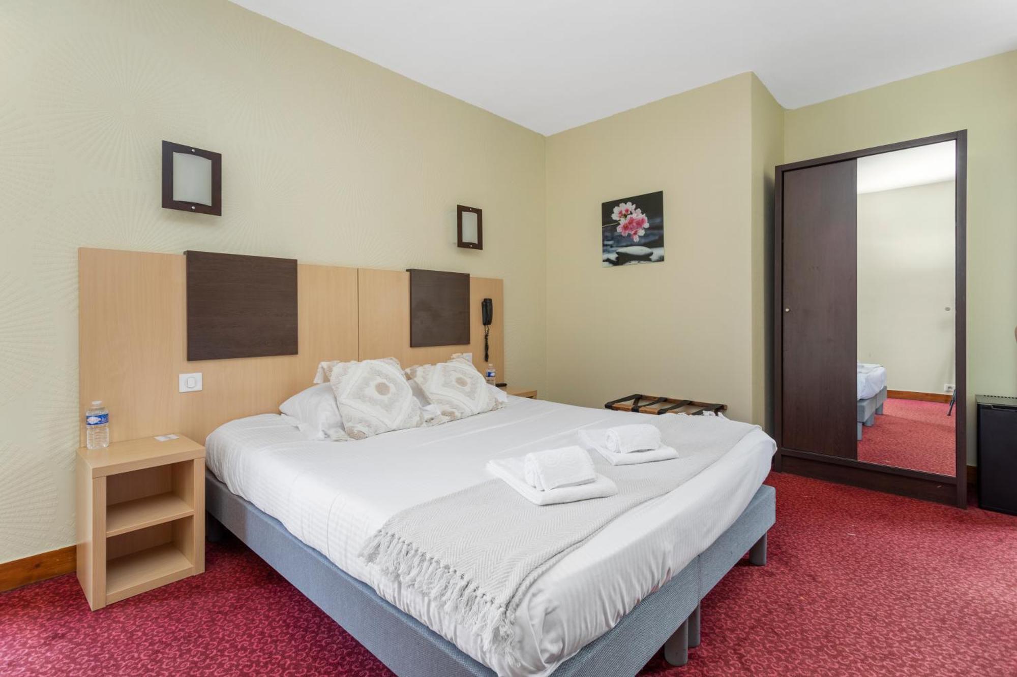 Hotel Le Romantica Pennedepie Ngoại thất bức ảnh